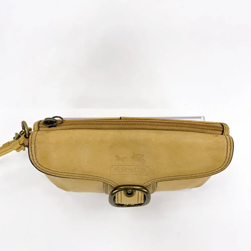COACH Bleeker Wristlet - Picture 14 of 14